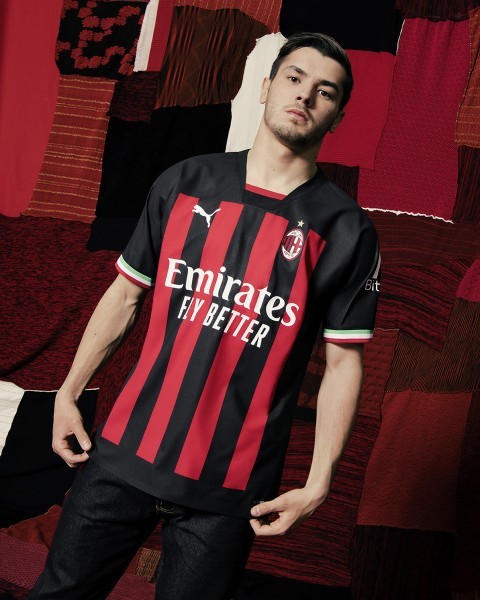 AC Milan Fotbalový Dres 2022-23 Theo 19 Domácí